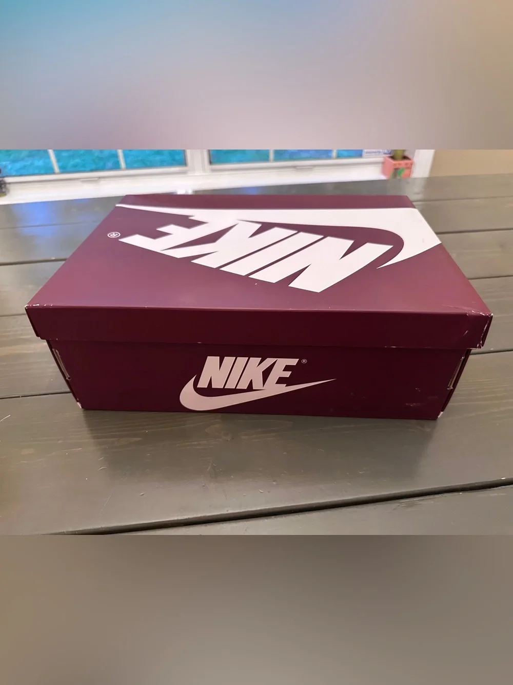 NWT Air Jordan 1 Retro High OG Team Red 6Y Women’s 7.5 New in Box